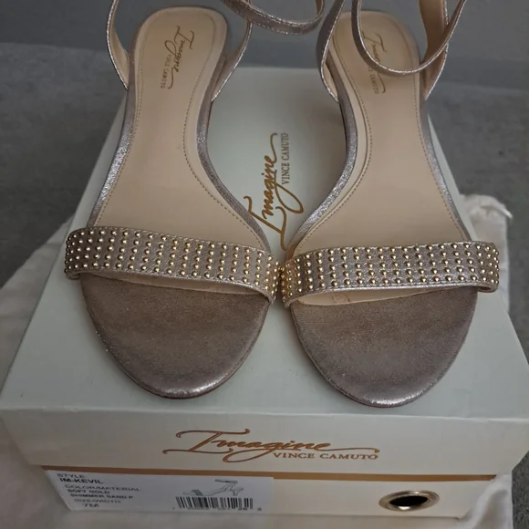 Vince Camuto Imagine Soft Gold Kitten Heels - Picture 4 of 14
